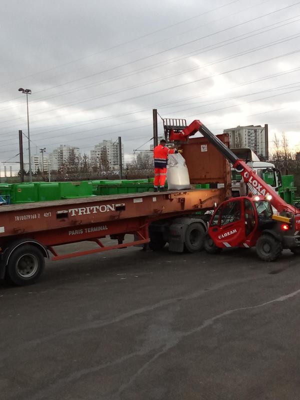 🌿🚢 Initiative écologique et solidarité au Port de Gennevilliers !🚢 🌿